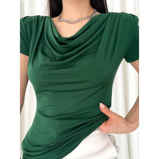 Kadın Vatkalı Omuzlar Pileli Kısa Kol Sandy Kumaş Bluz, 9486