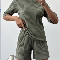 Kadın Kısa Kollu Bisiklet Yaka Kaşkorse Bluz şort Ikili Takım , 14811 Kadın Kısa Kollu Bisiklet Yaka Kaşkorse Bluz şort Ikili Takım , 14811