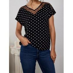 Kadın Kısa Kollu V Yaka Dantel Detay Puantiyeli Krep Bluz, 15196