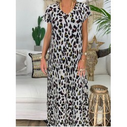 Kadın Kısa Kollu V Yaka Tam Boy Zebra Desen Pegasus Kumaş Elbise, 8774