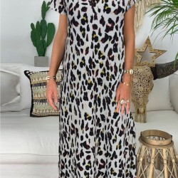 Kadın Kısa Kollu V Yaka Tam Boy Zebra Desen Pegasus Kumaş Elbise, 8774