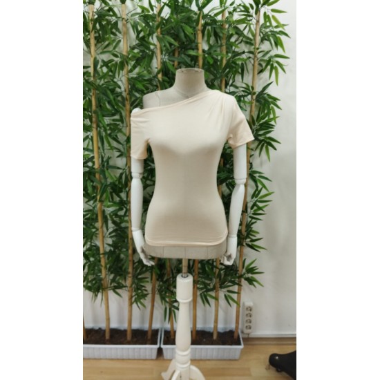 Kadın Kısa Kollu Tek Omuzu Açık Büzgülü Viskon Bluz, 23534 Kadın Kısa Kollu Tek Omuzu Açık Büzgülü Viskon Bluz, 23534