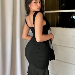 Kadın Askılı Derin V Dekolteli Fırfırlı Janjan Krep Elbise, 23676 Kadın Askılı Derin V Dekolteli Fırfırlı Janjan Krep Elbise, 23676