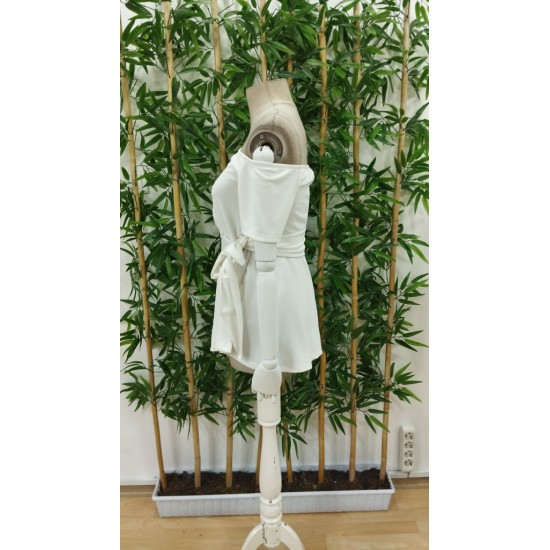 Kadın Kısa Kollu Madonna Yaka Yandan Bağlamalı Ithal Krep Bluz , 23669 Kadın Kısa Kollu Madonna Yaka Yandan Bağlamalı Ithal Krep Bluz , 23669