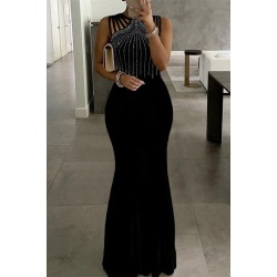 Kadın Omuz çoklu Askılı önü Taş Işlemeli Balık Kesim Janjan Krep Maxi Boy Elbise, 24135 Kadın Omuz çoklu Askılı önü Taş Işlemeli Balık Kesim Janjan Krep Maxi Boy Elbise, 24135