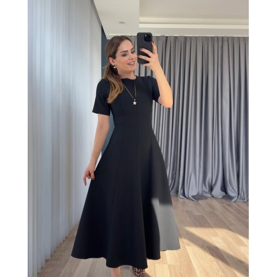 Kadın Kısa Kollu Bisiklet Yaka Maksi Boy Ithal Krep Elbise , 24615 Kadın Kısa Kollu Bisiklet Yaka Maksi Boy Ithal Krep Elbise , 24615
