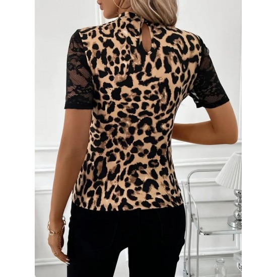 Kadın Kısa Kollu Yarı Balıkçı Dantel Yaka Göğüs Dekolteli Leopar Desenli Dalgıç Bluz , 24774 Kadın Kısa Kollu Yarı Balıkçı Dantel Yaka Göğüs Dekolteli Leopar Desenli Dalgıç Bluz , 24774