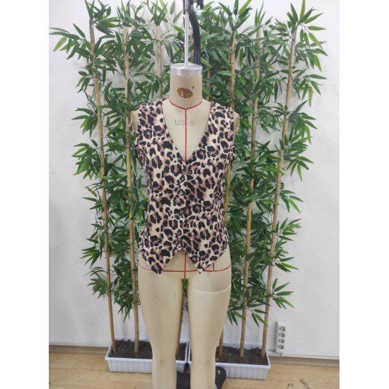 Kadın Askılı V Yakalı önden Düğmeli Leopar Desenli Atlas Ceket, 24877