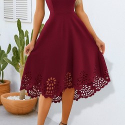 Kadın Askılı Geometrik Yaka çiçek Lazer Kesim Ithal Krep Elbise , 25492 Kadın Askılı Geometrik Yaka çiçek Lazer Kesim Ithal Krep Elbise , 25492