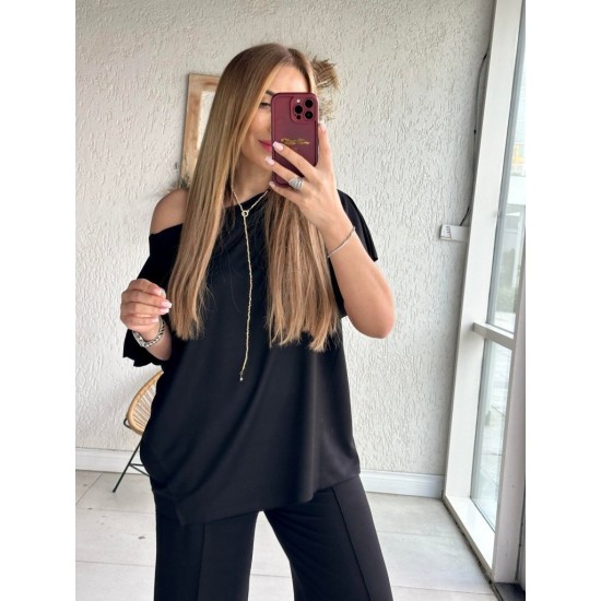 Kadın Tek Omuzdan Açık Geniş Kesim Viskon Iki Iplik Bluz Ve Pantolon Ikili Takım , 25981 Kadın Tek Omuzdan Açık Geniş Kesim Viskon Iki Iplik Bluz Ve Pantolon Ikili Takım , 25981