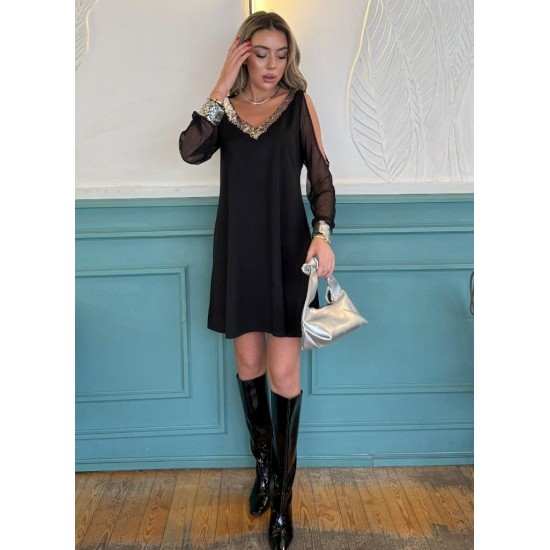 Kadın Uzun Kollu V Yaka Kollar Tül Yırtmaç Detay Kol Manşetleri Ve Yaka Payet Krep Elbise, 27518 Kadın Uzun Kollu V Yaka Kollar Tül Yırtmaç Detay Kol Manşetleri Ve Yaka Payet Krep Elbise, 27518