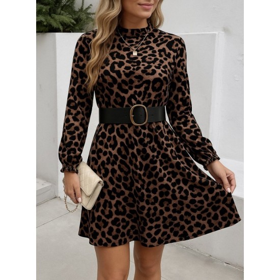 Kadın Uzun Kollu Yarı Balıkçı Yaka Leopar Desenli Kadife Elbise , 28288 Kadın Uzun Kollu Yarı Balıkçı Yaka Leopar Desenli Kadife Elbise , 28288