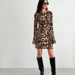 Kadın Uzun Kollu Sırtı Açık Bağlamalı Leopar Desenli Kısa Dalgıç Elbise, 28664 Kadın Uzun Kollu Sırtı Açık Bağlamalı Leopar Desenli Kısa Dalgıç Elbise, 28664