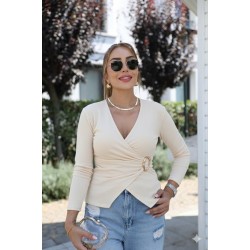 Kadın Uzun Kollu Kruvaze Yakalı Toka Detaylı Viskon Bluz , 28695 Kadın Uzun Kollu Kruvaze Yakalı Toka Detaylı Viskon Bluz , 28695