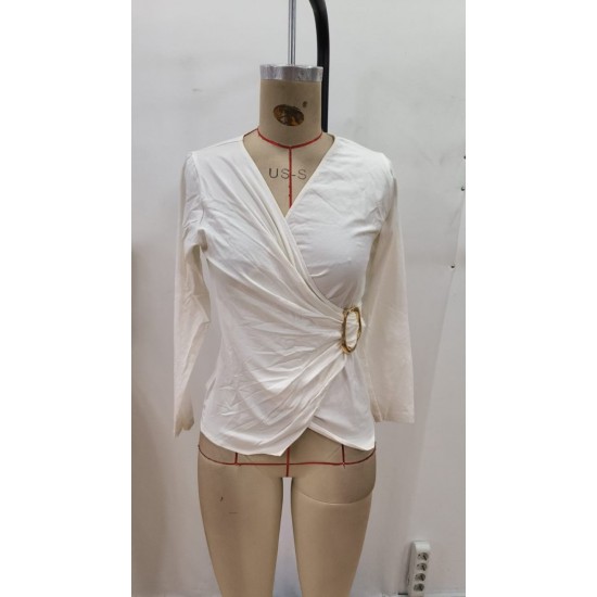 Kadın Uzun Kollu Kruvaze Yakalı Toka Detaylı Viskon Bluz , 28695 Kadın Uzun Kollu Kruvaze Yakalı Toka Detaylı Viskon Bluz , 28695