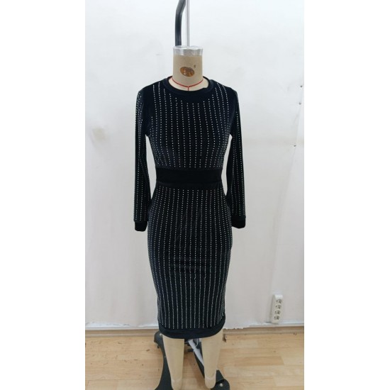 Kadın Uzun Kollu Bisiklet Yaka Taşlı Midi Kadife Elbise , 28707 Kadın Uzun Kollu Bisiklet Yaka Taşlı Midi Kadife Elbise , 28707