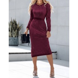 Kadın Uzun Kollu Bisiklet Yaka Taşlı Midi Kadife Elbise , 28706 Kadın Uzun Kollu Bisiklet Yaka Taşlı Midi Kadife Elbise , 28706