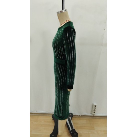 Kadın Uzun Kollu Bisiklet Yaka Taşlı Midi Kadife Elbise , 28705 Kadın Uzun Kollu Bisiklet Yaka Taşlı Midi Kadife Elbise , 28705