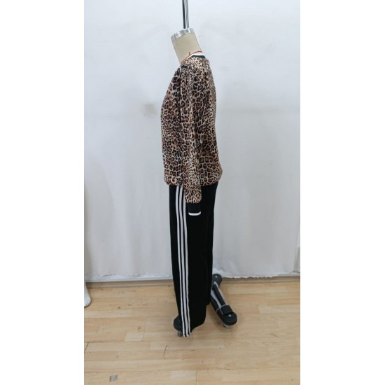 Kadın Uzun Kollu Bisiklet Yaka Leopar Desenli Iki Iplik Bluz Ve Viskon Iki Iplik Pantolon Ikili Takım , 28738 Kadın Uzun Kollu Bisiklet Yaka Leopar Desenli Iki Iplik Bluz Ve Viskon Iki Iplik Pantolon Ikili Takım , 28738