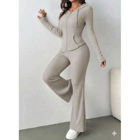 Kadın Uzun Kollu Kapşonlu önden Fermuarlı Kaşkorse Bluz Ve Pantolon Ikili Takım, 28790 Kadın Uzun Kollu Kapşonlu önden Fermuarlı Kaşkorse Bluz Ve Pantolon Ikili Takım, 28790