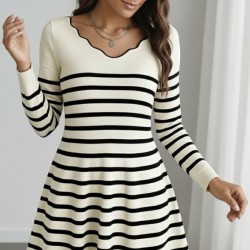 Kadın Beyaz Sırt Bağlama Detaylı çizgi Desen Triko Bluz, 29024 Kadın Beyaz Sırt Bağlama Detaylı çizgi Desen Triko Bluz, 29024