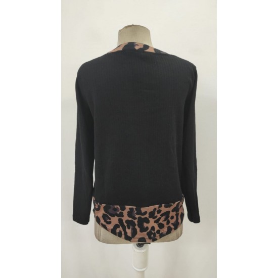 Kadın Uzun Kollu Yakadan Düğmeli Leopar Detaylı Kaşkorse Bluz , 29108 Kadın Uzun Kollu Yakadan Düğmeli Leopar Detaylı Kaşkorse Bluz , 29108