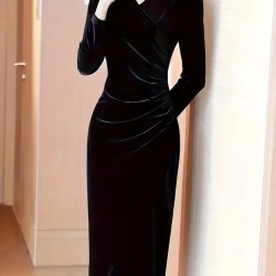 Kadın Uzun Kollu Kruvaze Yakalı Yandan Büzgülü önden çapraz Detaylı Midi Kadife Elbise , 29117