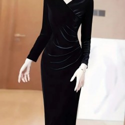 Kadın Uzun Kollu Kruvaze Yakalı Yandan Büzgülü önden çapraz Detaylı Midi Kadife Elbise , 29117 Kadın Uzun Kollu Kruvaze Yakalı Yandan Büzgülü önden çapraz Detaylı Midi Kadife Elbise , 29117