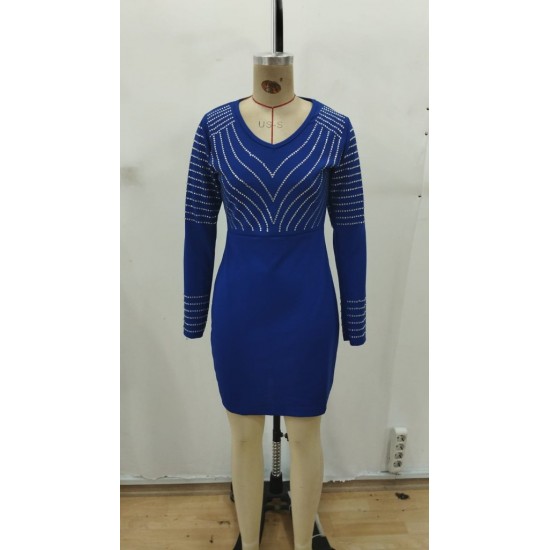 Kadın Uzun Kollu V Yakalı Taşlı Mini Ithal Krep Elbise , 29152 Kadın Uzun Kollu V Yakalı Taşlı Mini Ithal Krep Elbise , 29152