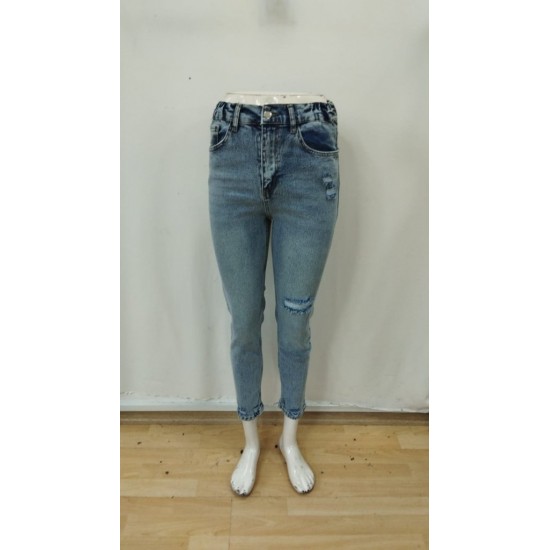 Kadın Açık Mavi Yırtık Mom Fit Kot Pantolon , 29313