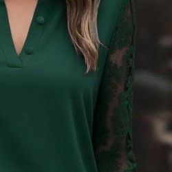 Kadın Uzun Kollu Yaka Düğme Detay Güpürlü Kol Krep Bluz, 29312 Kadın Uzun Kollu Yaka Düğme Detay Güpürlü Kol Krep Bluz, 29312