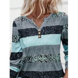 Kadın Uzun Kollu Yakadan Düğmeli çizgili Desenli Süprem Bluz , 29344 Kadın Uzun Kollu Yakadan Düğmeli çizgili Desenli Süprem Bluz , 29344