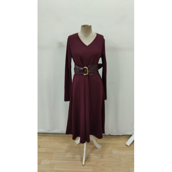 Kadın Uzun Kollu Yakalı Belden Deri Detaylı Kuşaklı Yırtmaçlı Midi Viskon Iki Iplik Elbise, 29359 Kadın Uzun Kollu Yakalı Belden Deri Detaylı Kuşaklı Yırtmaçlı Midi Viskon Iki Iplik Elbise, 29359