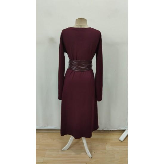 Kadın Uzun Kollu Yakalı Belden Deri Detaylı Kuşaklı Yırtmaçlı Midi Viskon Iki Iplik Elbise, 29359 Kadın Uzun Kollu Yakalı Belden Deri Detaylı Kuşaklı Yırtmaçlı Midi Viskon Iki Iplik Elbise, 29359