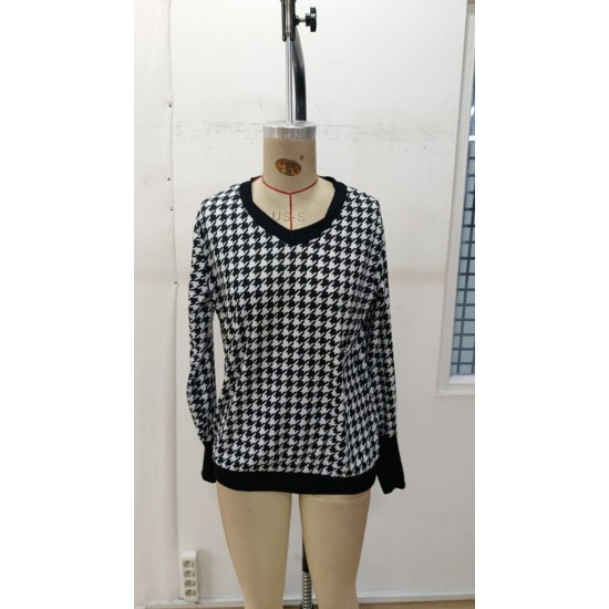 Kadın Uzun Kollu V Yakalı Desenli Süprem Bluz , 29372 Kadın Uzun Kollu V Yakalı Desenli Süprem Bluz , 29372