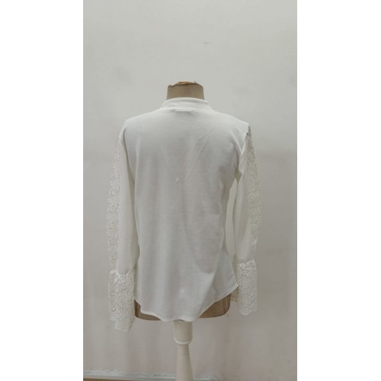 Kadın Uzun Kollu Hakim Yaka Kolları Dantel Detaylı Ithal Krep Bluz , 29436 Kadın Uzun Kollu Hakim Yaka Kolları Dantel Detaylı Ithal Krep Bluz , 29436