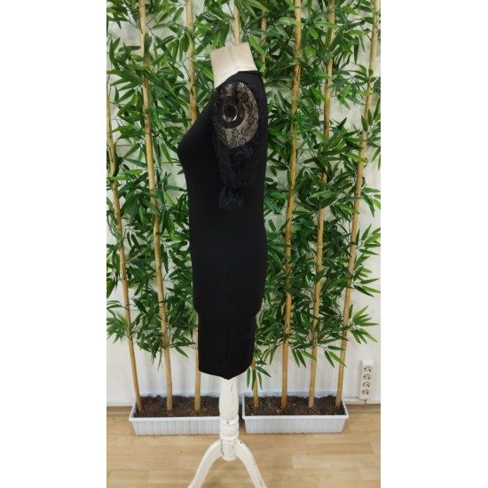 Kadın Kısa Kollu Dantelli V Yakalı Yanlardan Büzgülü çapraz Detaylı Ithal Krep Elbise , 29470 Kadın Kısa Kollu Dantelli V Yakalı Yanlardan Büzgülü çapraz Detaylı Ithal Krep Elbise , 29470