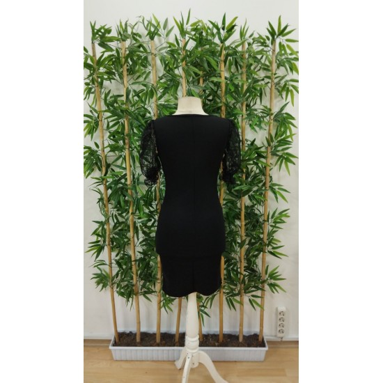 Kadın Kısa Kollu Dantelli V Yakalı Yanlardan Büzgülü çapraz Detaylı Ithal Krep Elbise , 29470 Kadın Kısa Kollu Dantelli V Yakalı Yanlardan Büzgülü çapraz Detaylı Ithal Krep Elbise , 29470