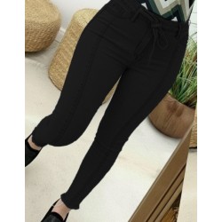  Kadın Yüksek Bel Belden Kuşaklı Yırtık Detaylı Kot Pantolon, 29591