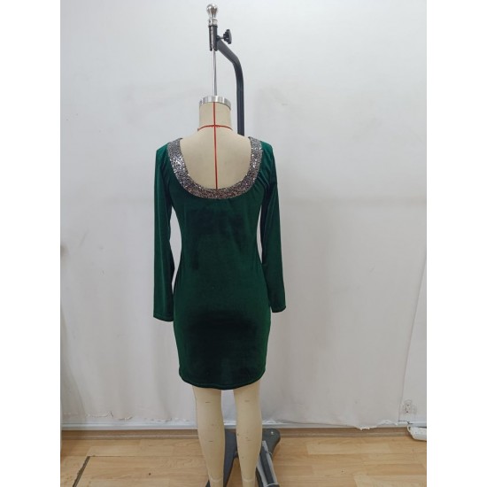 Kadın Uzun Kollu Yuvarlak Pulpayet Yaka Ve Sırt Detaylı Mini Kadife Elbise , 29594