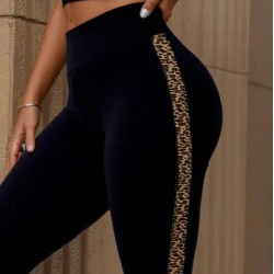 Kadın Yüksek Bel Yandan Leopar Desen Detaylı Dalgıç Tayt , 29745 Kadın Yüksek Bel Yandan Leopar Desen Detaylı Dalgıç Tayt , 29745