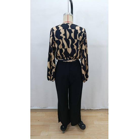 Kadın Uzun Kollu Kruvaze Yakalı Belden Kuşaklı üst Dalgıç Alt Ithal Krep Tulum , 29768 Kadın Uzun Kollu Kruvaze Yakalı Belden Kuşaklı üst Dalgıç Alt Ithal Krep Tulum , 29768