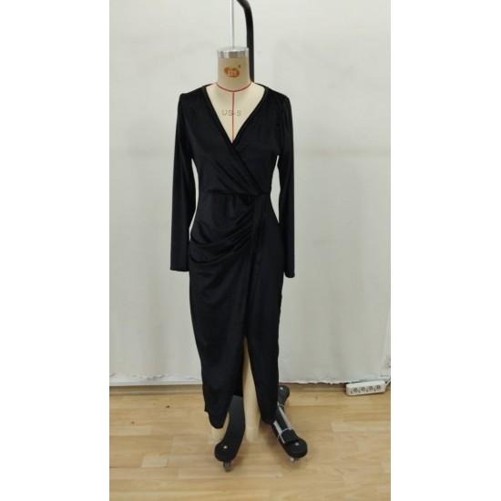 Kadın Uzun Kollu Kruvaze Yaka önünden çapraz Detaylı Uzun Kadife Elbise , 29812 Kadın Uzun Kollu Kruvaze Yaka önünden çapraz Detaylı Uzun Kadife Elbise , 29812