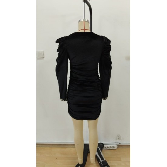 Kadın Uzun Kollu Incili Yakalı Kolları Büzgü Detaylı Mini Kadife Elbise , 29989