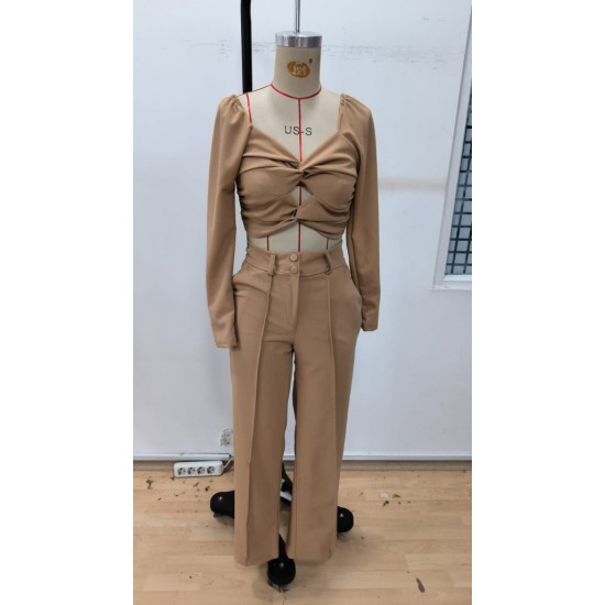 Kadın Uzun Kollu Göğüs Dekolteli Ithal Krep Bluz Ve Pantolon Ikili Takım , 30198 Kadın Uzun Kollu Göğüs Dekolteli Ithal Krep Bluz Ve Pantolon Ikili Takım , 30198