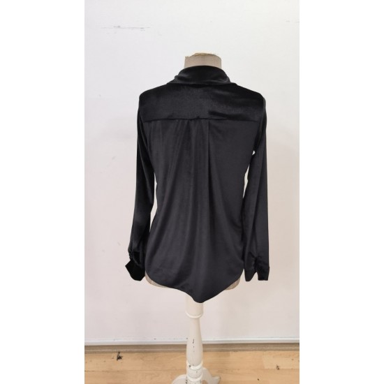 Kadın Uzun Kollu Yakalı önden Düğmeli Cep Detaylı Kadife Gömlek , 30209 Kadın Uzun Kollu Yakalı önden Düğmeli Cep Detaylı Kadife Gömlek , 30209