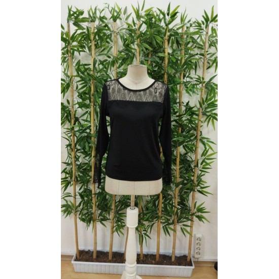 Kadın Uzun Kollu Bisiklet Yaka Dantel Detaylı Burgu Bluz , 30272