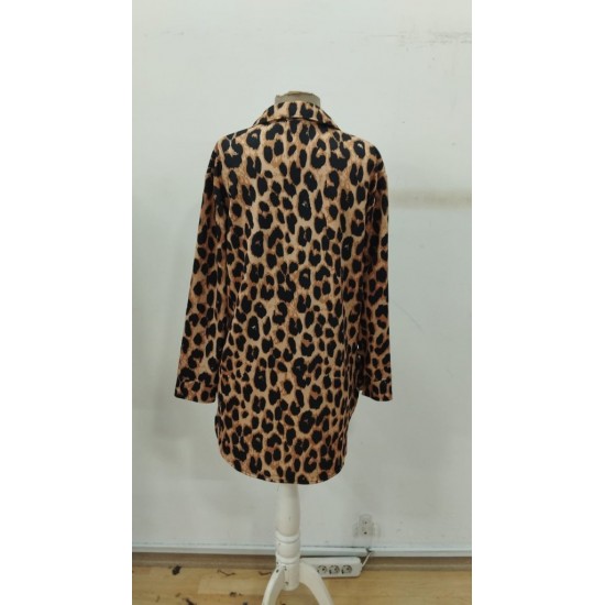 Kadın Uzun Kollu Yakalı önden Düğmeli Yandan Bağcıklı Leopar Desenli Modal Bluz , 30331