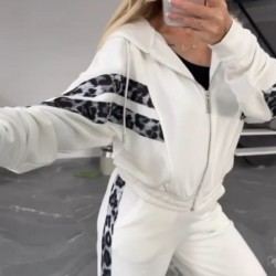 Kadın Uzun Kollu Kapşonlu önü Fermuarlı Leopar Desenli Modal Bluz Ve Pantolon Ikili Takım , 30552 Kadın Uzun Kollu Kapşonlu önü Fermuarlı Leopar Desenli Modal Bluz Ve Pantolon Ikili Takım , 30552