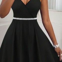 Kadın Sırttan çapraz Detaylı V Yakalı Kısa Kiloş Janjan Krep Elbise, 30600